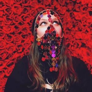 Meet your Posher, Liat